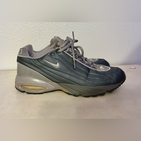 Nike Air Max. Grey w/yellow. Great shoe. Wore maybe 10 times - Picture 2 of 5